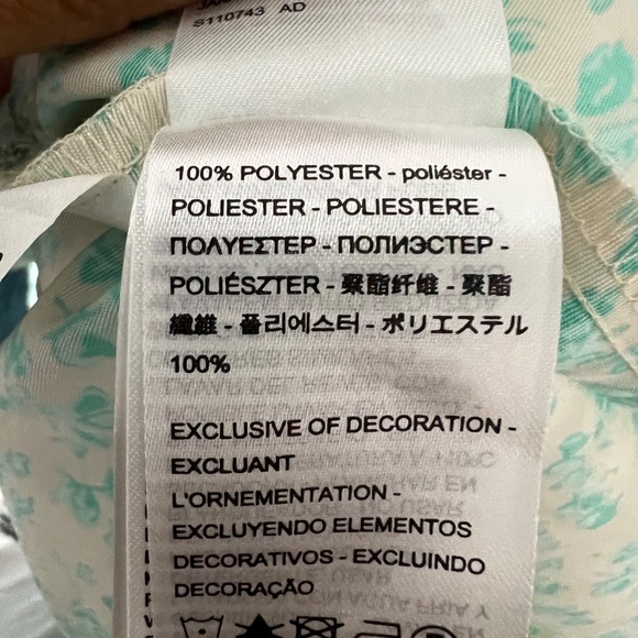 Levi’s Dolci Baby Doll Floral Dress - Picture 12 of 12